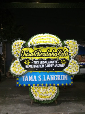 Papan Bunga Duka di Bolaang